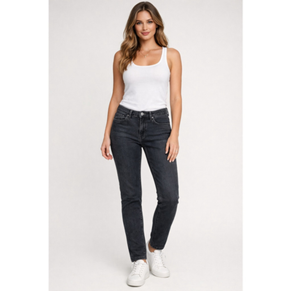 Everlane Black Ankle High Rise Cheeky Jeans Size 26